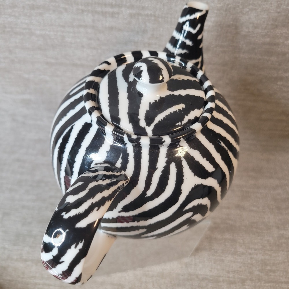 Paul Cardew 2000 Eqqus Grevy's Zebra Stripe Pattern Collectible Teapot EUC - Picture 5 of 12